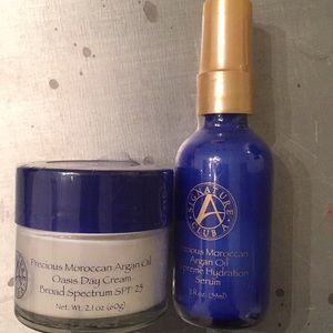 Signature Club A Day Cream and Serum